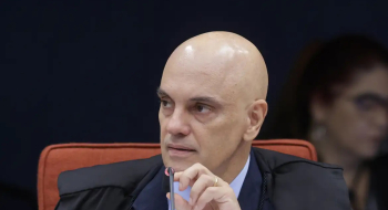 Moraes nega visita de assessor de Trump a Bolsonaro na Papudinha